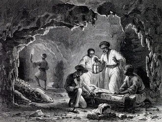 Arkeologiska upptäckter i Samouns grottor, gravyr baserad på ritning av Karl Girardet (1813-1871)