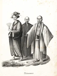 Japansk oiran och samurajer. Japansk kurtisan i kimono med solfjäder och hårprydnader, och två japanska samurajer i chonmage-frisyr som bär montsuki över hakama med två svärd (katana) i bältet. (Bititlad kinesiska av misstag.) Litografi av Karl Joseph