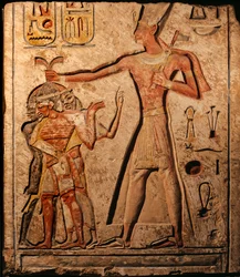 Egypten; Amarna; Solens faraoner; mm6714; Arkeologi; Egyptiska museet, Ramses..., 2001 (foto)