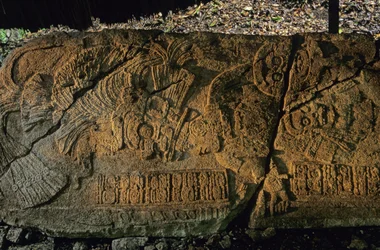 Guatemala; Maya; Aguateca, stenmonument Tan Te