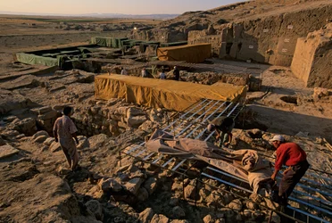 Urkesh, Hurriska riket, Syrien, 2400 f.Kr., Giorgio Buccellati, täckande utgrävningar mudb..., 2004 (foto)