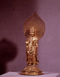 Art Coreen: representation av Buddha Amitabha, guldstatyett. Silla period. 7-8:e århundradet. Koreas nationalmuseum