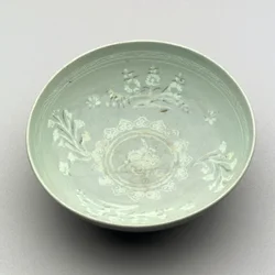 Skål med celadonglasyr, 1250-1350 (keramik)