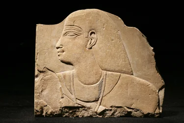 Mentu-em-hat, sent 25:e dynastin - början av 26:e dynastin, c.660-650 f.Kr. (kalksten)