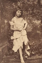 Alice Liddell som Tiggarpigan, 1858.