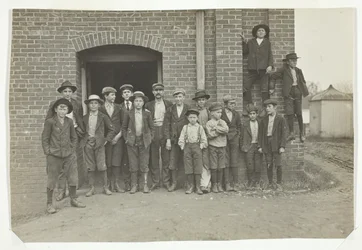 Noon Hour, King Mfg. Co, Augusta, Georgia