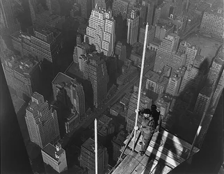 Resning av masten, Empire State Building, 1939
