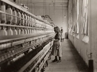 Sadie Pfeifer, spinnerska i bomullsspinneri, Lancaster, South Carolina