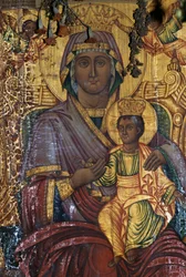 Madonna och barn, förgylld målning, den bysantinska kyrkan Agios Georgios, Vathi, Kreta, Grekland (foto)