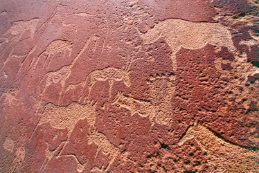Namibia, Damaralands vildmarksområde, Twyfelfontein, Brandbergbergen, stenålderstengravyrer