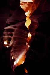 USA, Arizona, Upper Antelope Canyon, Inuti Corkscrew Canyon (Foto)