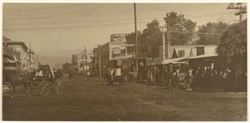 Coalinga Hotel och Main Street
