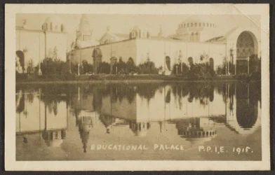 [Utbildningspalatset, Panama-Pacific International Exposition (P.P.I.E.)]