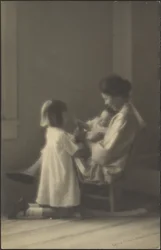 [Mamma i gungställning med barn]
