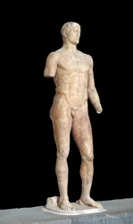Agias-skulptur av Lysippos från Sikyon (395-305 f.Kr.), 355 f.Kr., museet i Delfi, Grekland