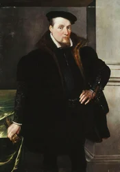 Porträtt av en herre, trekvartsfigur, i svart rock med pälsfoder, 1551
