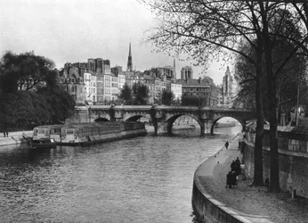 City Island, Paris, 1937