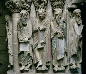 Detalj av Portico de la Gloria med Gamla testamentets profetsten