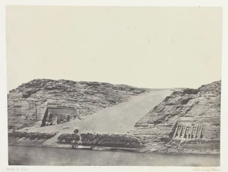 Ibsamboul, Les Deux Spéos; Nubie, plansch 101 från albumet "Egypte, Nubie, Palestine et Syrie" (1852)