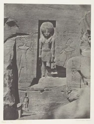 Ibsamboul, Skulpturer från ingången till Spéos i Phrè, Nubien, plansch 105 från albumet "Egypte, Nubie, Palestine et Syrie" (1852)