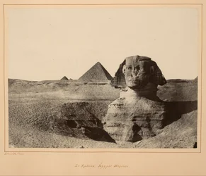 Sfinxen, Mellan Egypten