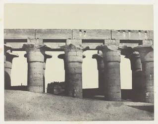 Luxor, slottets stora pelargång; Thebe
