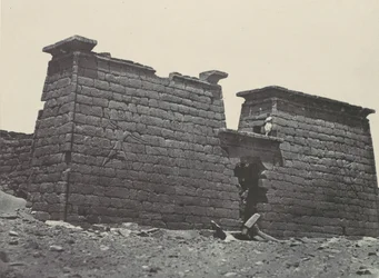 Nubia. Hemi-Spéos av Sébour. Pyloner, 1850.