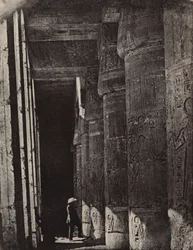 Thebe, Medinet Habu, palatsets gallerier