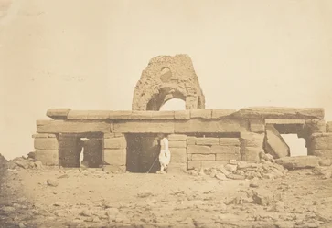 Utsikt över Amadatemplet - Ruinerad kupol av en koptisk kyrka, 2 april 1850.