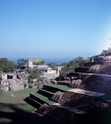 Pre-columbiansk civilisation: utsikt över platsen för Palenque i Chiapas klassisk mayaperiod