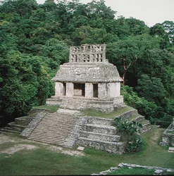 Utsikt över solens tempel, Late Classic Maya (foto)
