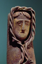 Ljusstake med en Jesusfigur (metall) (detalj 229281)