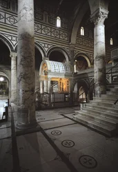 Krucifixets kapell (ciborium)