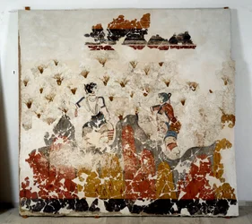 Minoisk civilisation: kvinnor som plockar saffran. Fresk från det rituella bassängen i Xeste 3 i Akrotiri (Thera), Santorini. Mått 244x266 cm, 1500-talet f.Kr. Santorini, Samlingen av fresker från Akrotiri på Thera