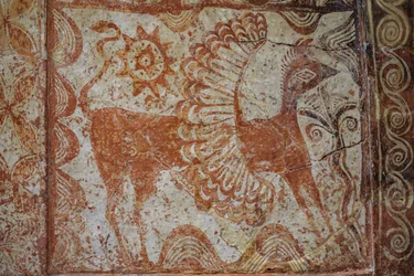 Bröstlarnax med gavellock. 1370-1300 f.Kr