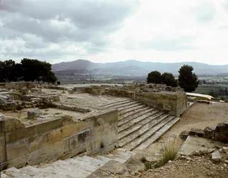 Utsikt över ruinerna av Phaistos, 2700-1200 f.Kr