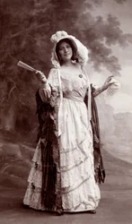 Fotografi i "Petites albums pour rire numbero 1. Parisian follies"