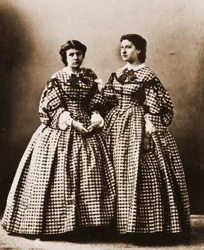 Porträtt av Judith Gautier och hennes syster, romanförfattare 1850-1917 (foto)