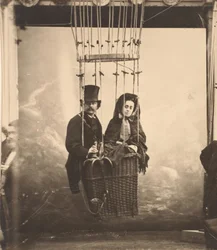 [Nadar med sin fru, Ernestine, i en ballong], ca. 1865, tryckt 1890-tal.