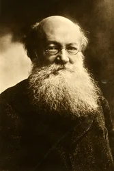 Pjotr Aleksijevitj Kropotkin, rysk anarkist, ca 1900