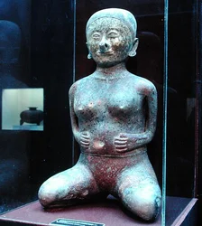 Kvinna under förlossning