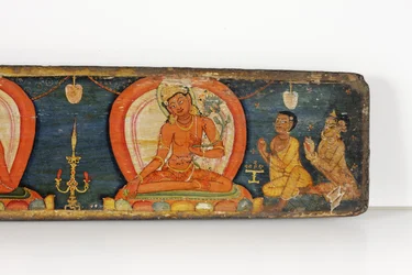 Manuskript av De fem skydden, främre omslaget, 1138 (ogenomskinlig wc och bläck på trä)