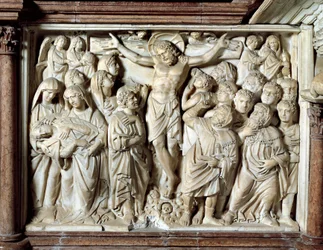 Italien, Toscana, Pisa, Piazza dei Miracoli, katedral, marmorpredikstol, panel med korsfästelse av Giovanni Pisano