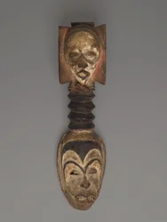 Okorossia Mask, Igbo (trä, pigment)
