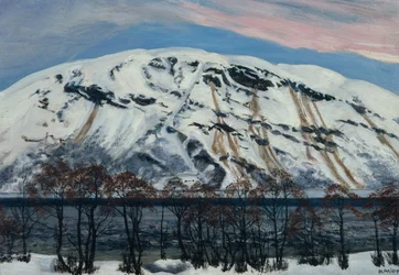 Kall aprilmorgon med lavin, snöberg