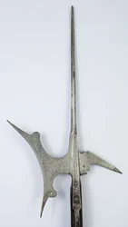 Hellebard (stål och trä)