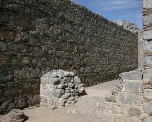 Buddhistisk stupa av Dharmarajika, bok från 2:a-1:a århundradet