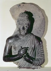 Byst av en predikande Buddha, grekisk-buddistisk stil, 1:a-300-tal