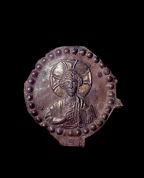 Blessing christ (relief på medalllion, 500-600-talet)