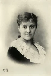 Porträtt av Emilie Broisat (foto)